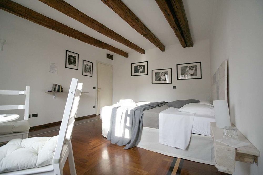 Ai Sognatori Bed & Breakfast Venice Exterior photo